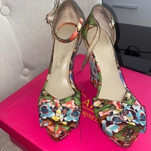 Nine West floral wedges